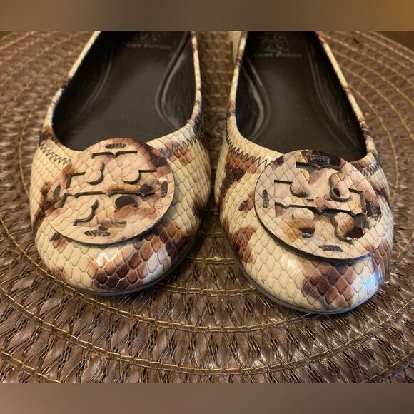 Tory Burch Minnie Travel Ballet Flat 7 M Snake Printed Leather Warm Roccia EUC - Picture 2 of 9